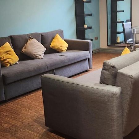 Lewis Apartment In The Heart Of The Northern Quarter Sleeps Up To 12 مانشستر المظهر الخارجي الصورة