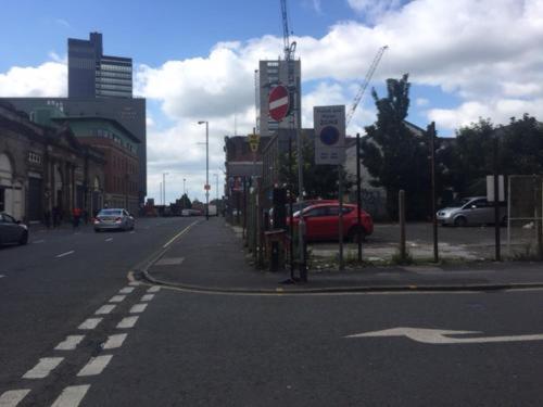 Lewis Apartment In The Heart Of The Northern Quarter Sleeps Up To 12 مانشستر المظهر الخارجي الصورة